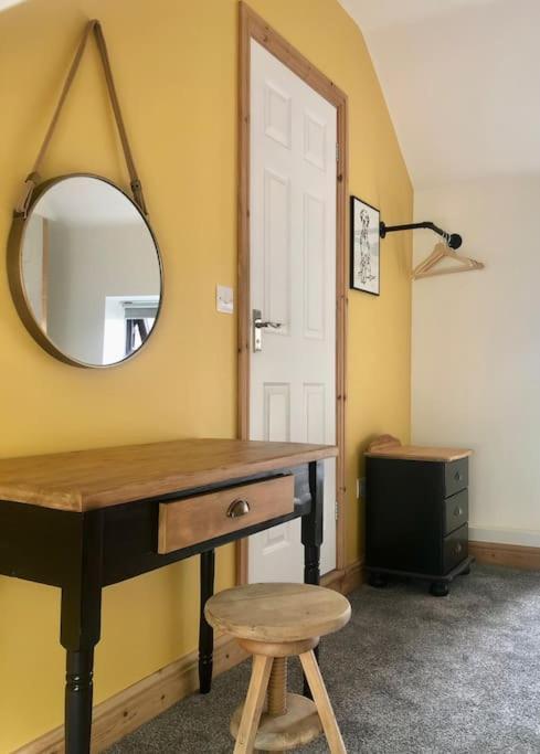 Hilltop House Is A Welcoming 2 Bedroom Property Matlock  Zewnętrze zdjęcie