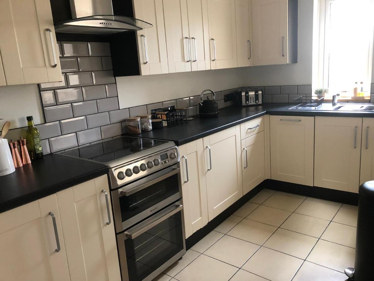 Hilltop House Is A Welcoming 2 Bedroom Property Matlock  Zewnętrze zdjęcie
